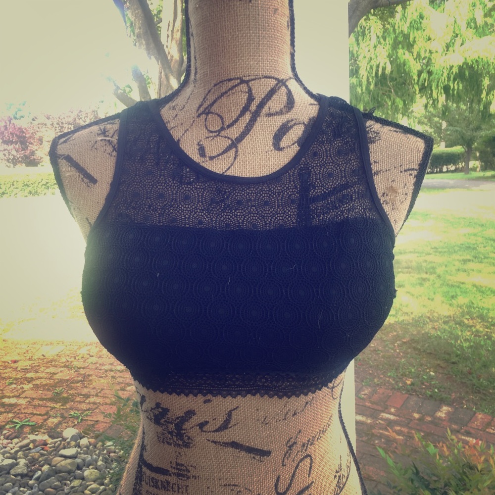 Black lace Bralette